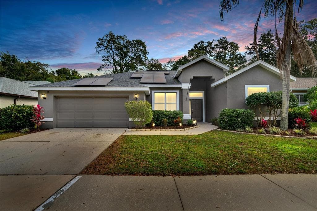 1144 LUMSDEN TRACE CIRCLE VALRICO, FL 33594