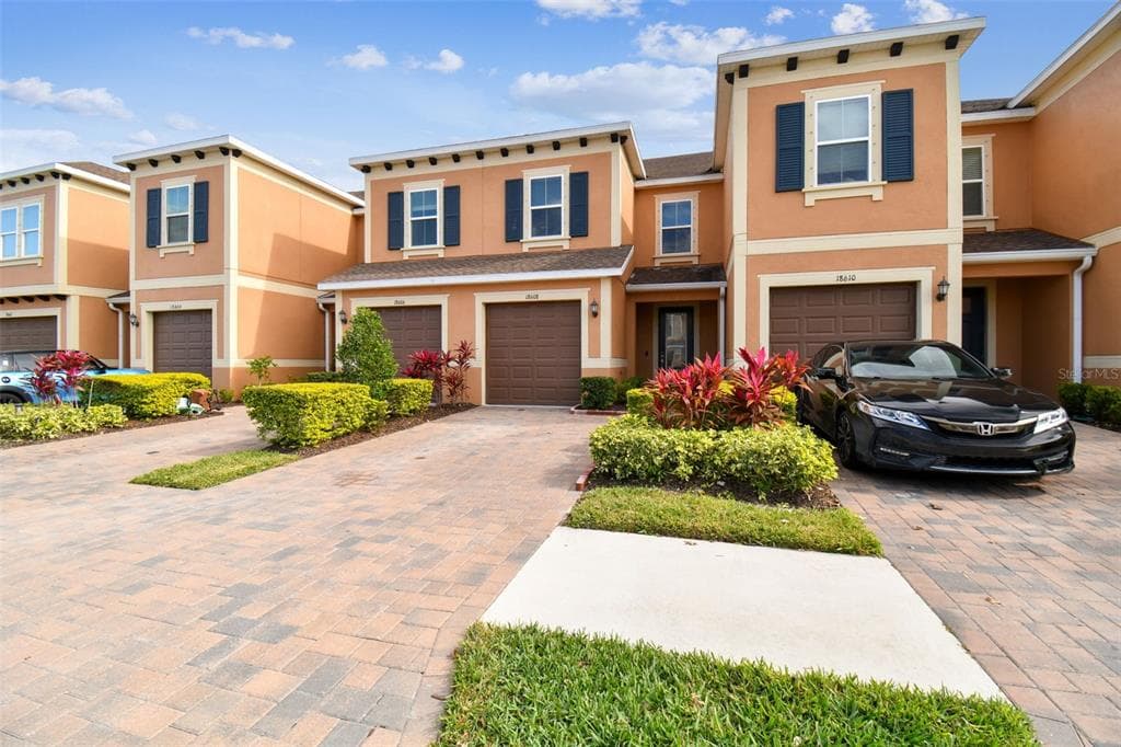 18608 NOBLE CASPIAN DRIVE LUTZ, FL 33558