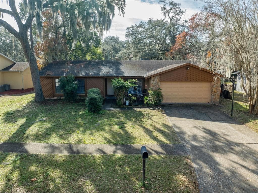 9607 WOODLAND RIDGE DRIVE