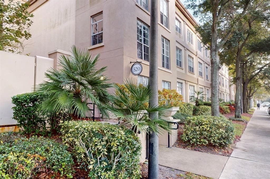 520 S ARMENIA AVENUE UNIT 1239E