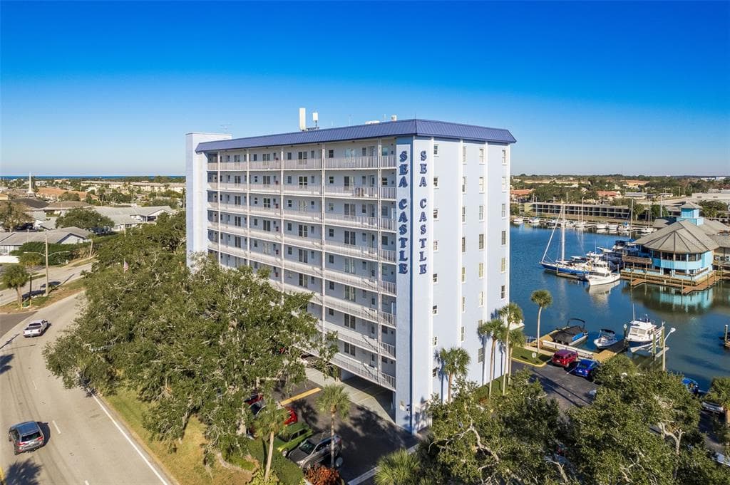 4939 FLORAMAR TERRACE UNIT 312 NEW PORT RICHEY, FL 34652