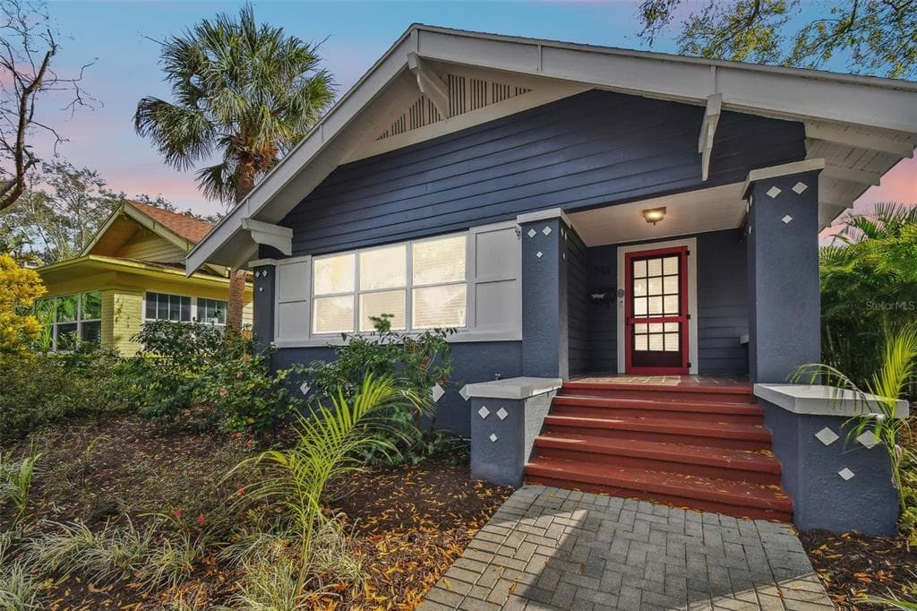 246 16TH AVENUE NE ST PETERSBURG, FL 33704