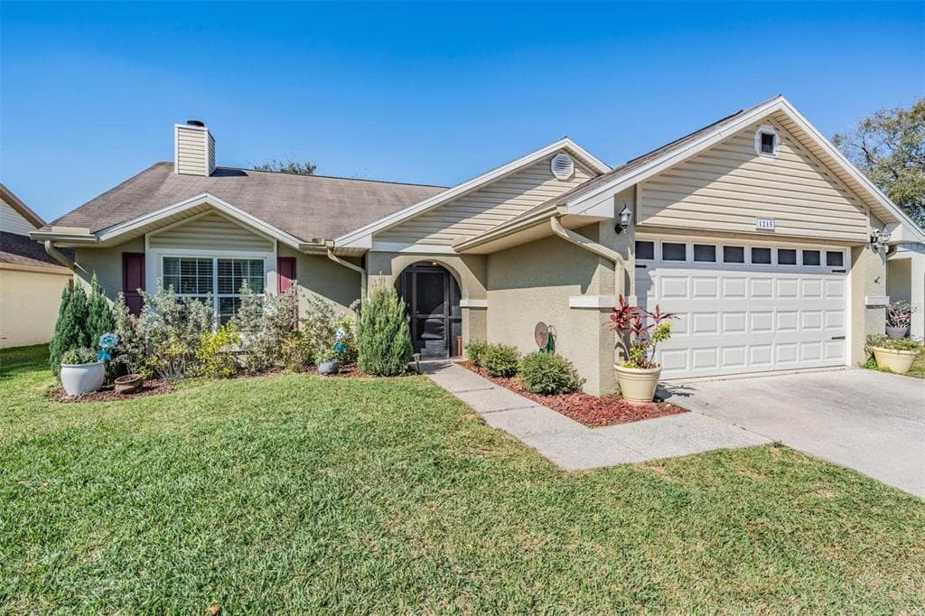1215 TUXFORD DRIVE BRANDON, FL 33511