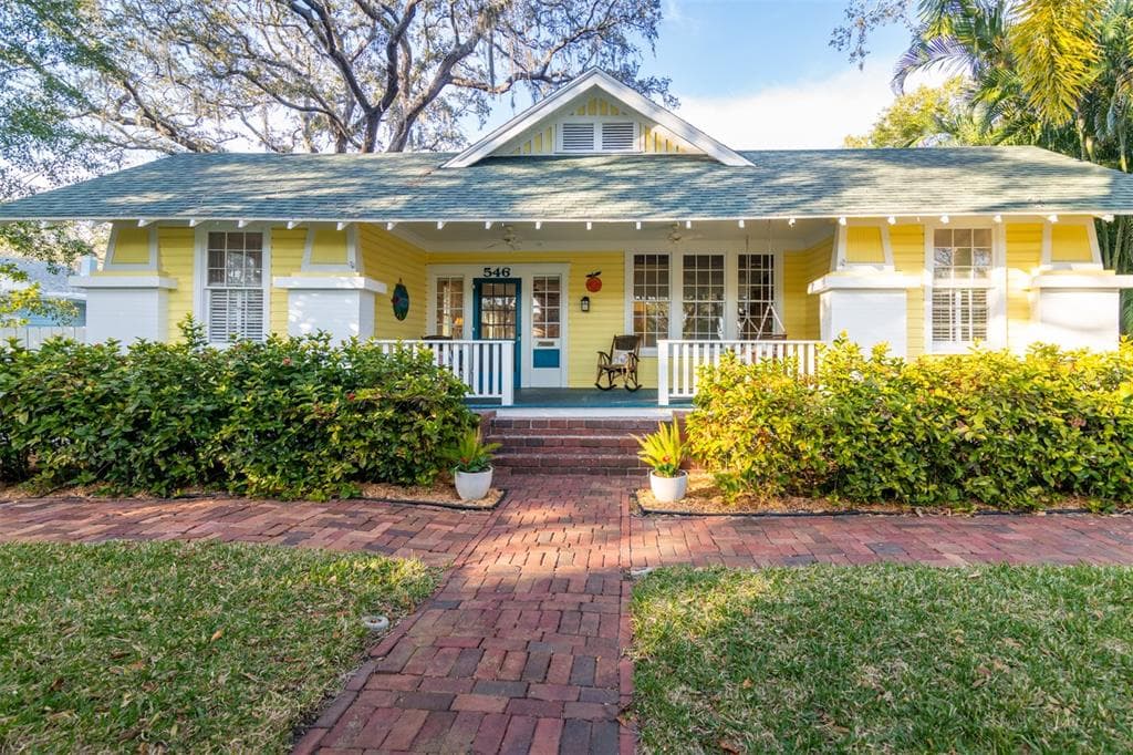546 SCOTLAND STREET DUNEDIN, FL 34698