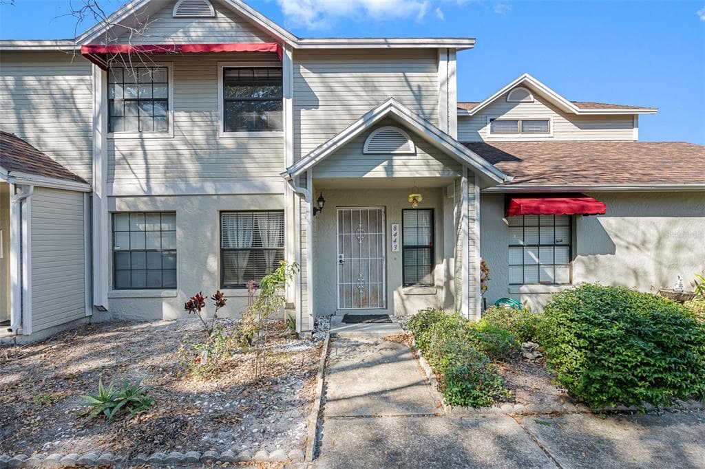 8443 LAURELON PLACE
