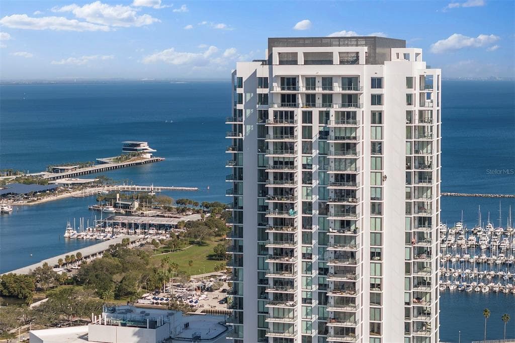 301 1ST STREET S UNIT 3501 Penthouse ST PETERSBURG, FL 33701