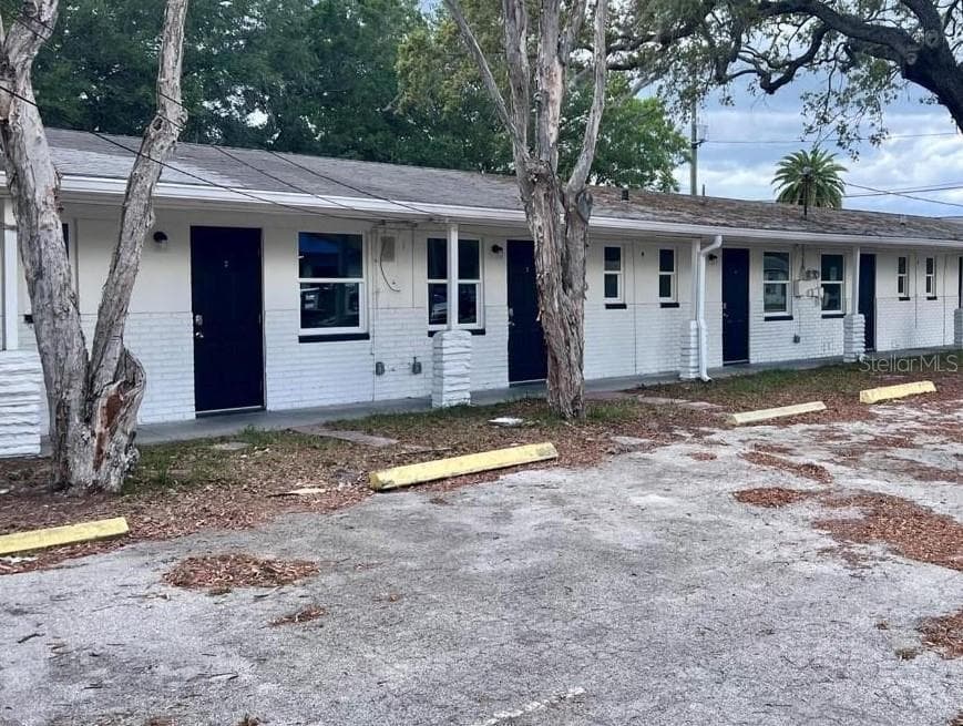 707 ROSERY ROAD NW UNIT 9 LARGO, FL 33770