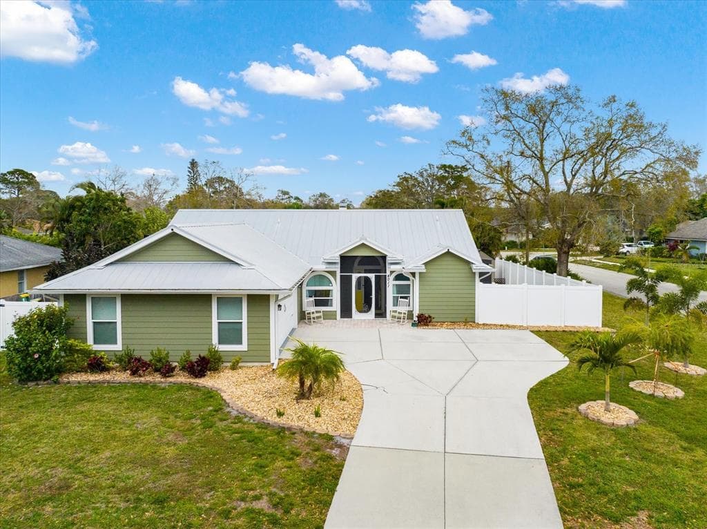 4011 PALAU DRIVE SARASOTA, FL 34241