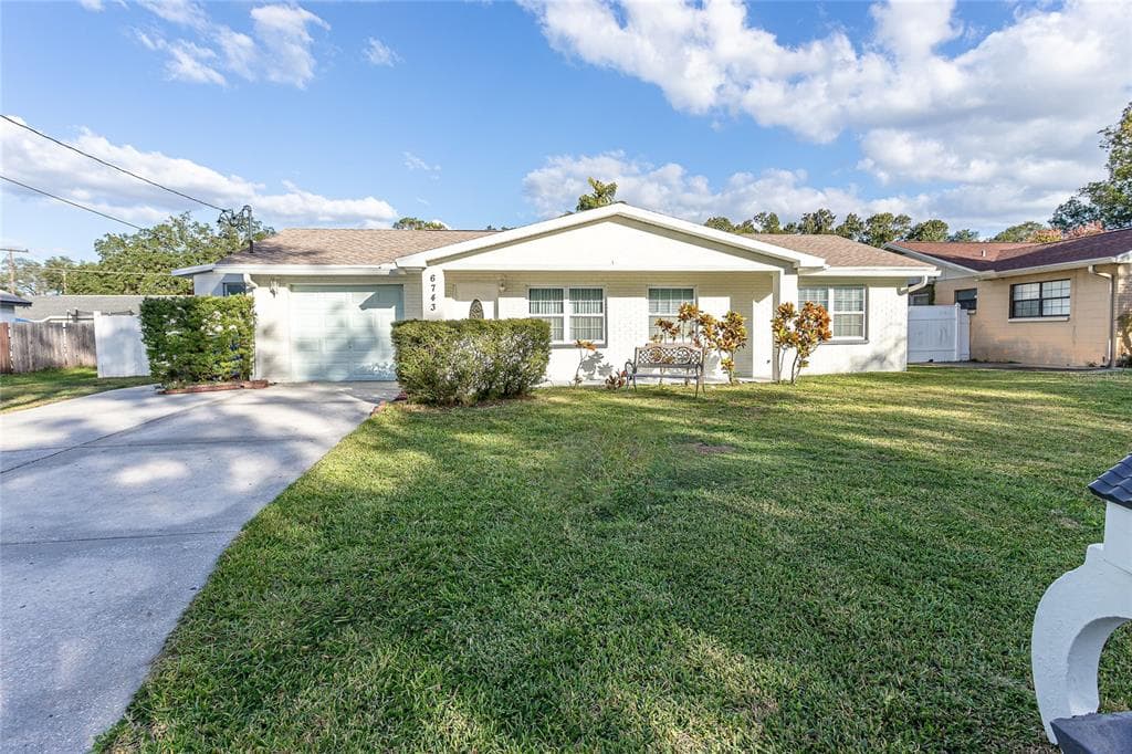 6743 RALSTON BEACH CIRCLE TAMPA, FL 33614