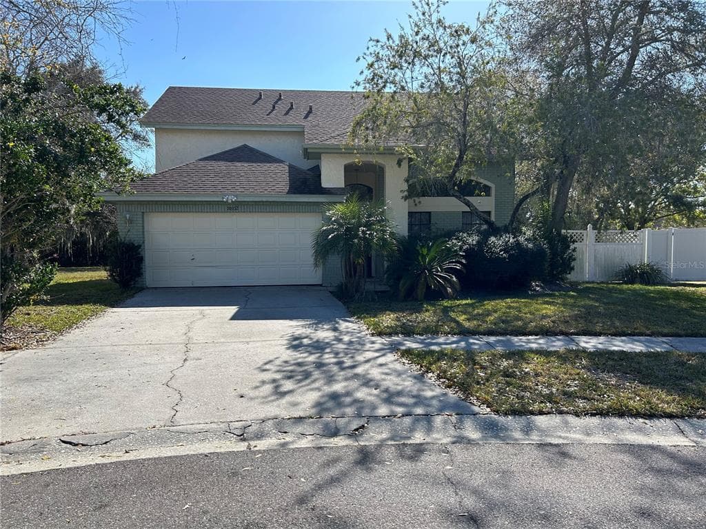 8802 FIELDFLOWER LANE
