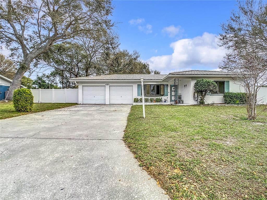 1965 MEADOW DRIVE CLEARWATER, FL 33763