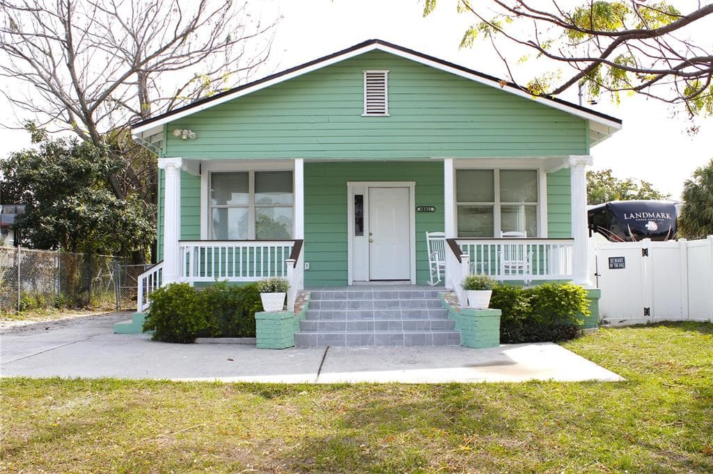 2338 W ARCH STREET