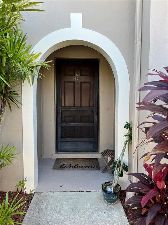 13601 FRIGATE COURT UNIT M104 CLEARWATER, FL 33762