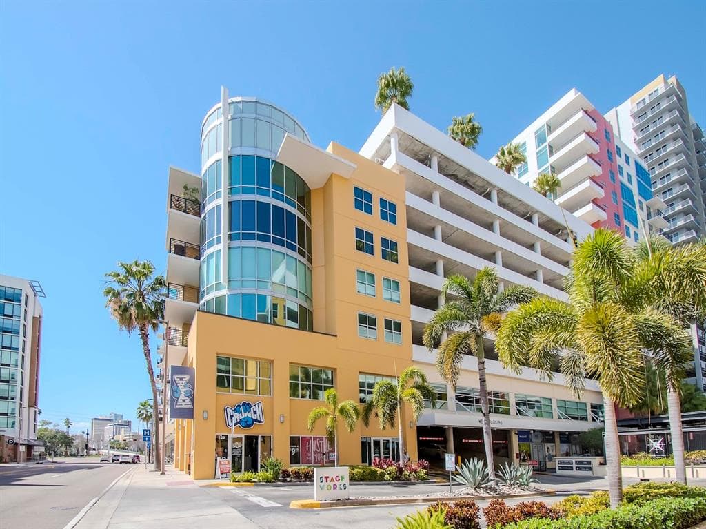 1120 E KENNEDY BOULEVARD UNIT 415 TAMPA, FL 33602