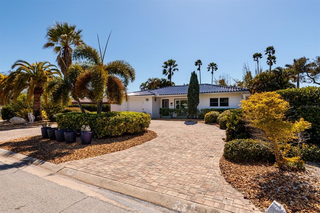 10223 TARPON DRIVE