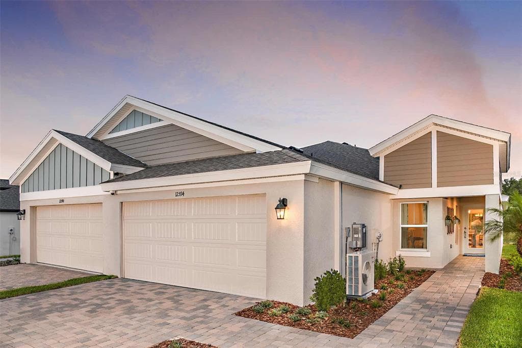 12424 OAK HILL WAY PARRISH, FL 34219