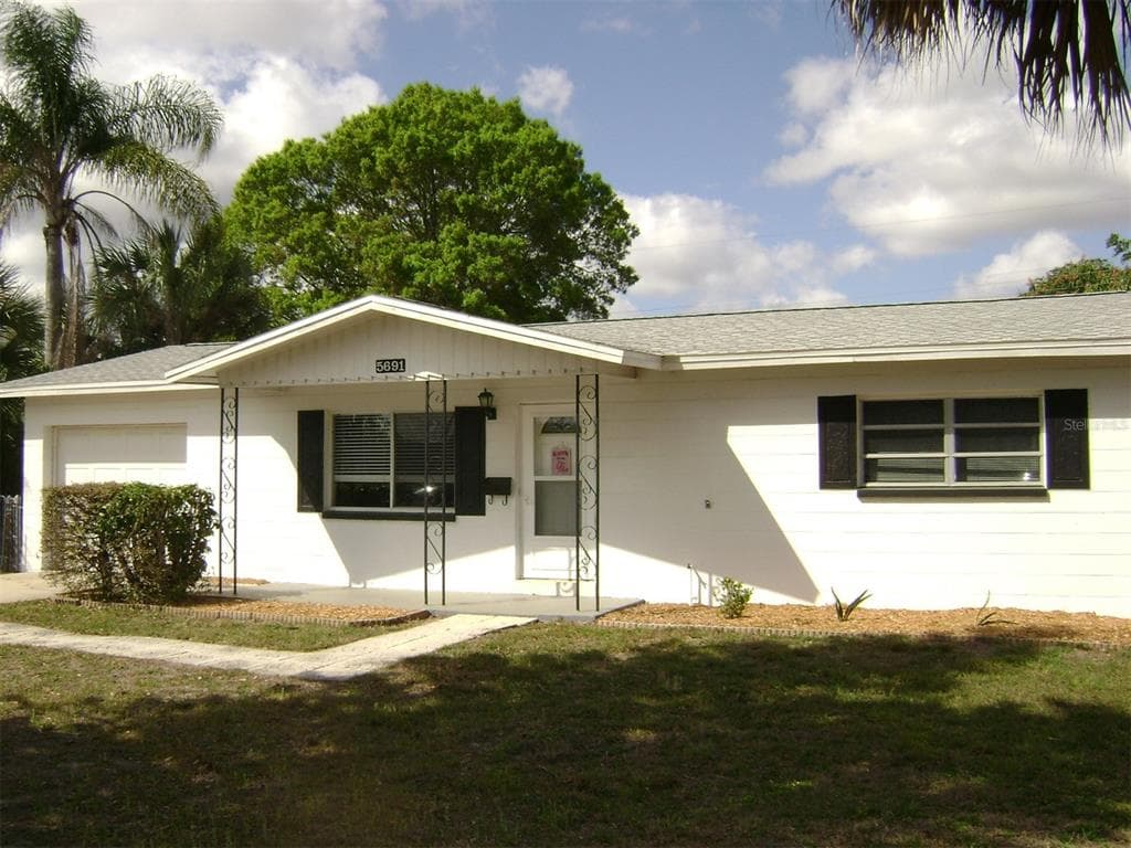 5691 30TH AVENUE N ST PETERSBURG, FL 33710