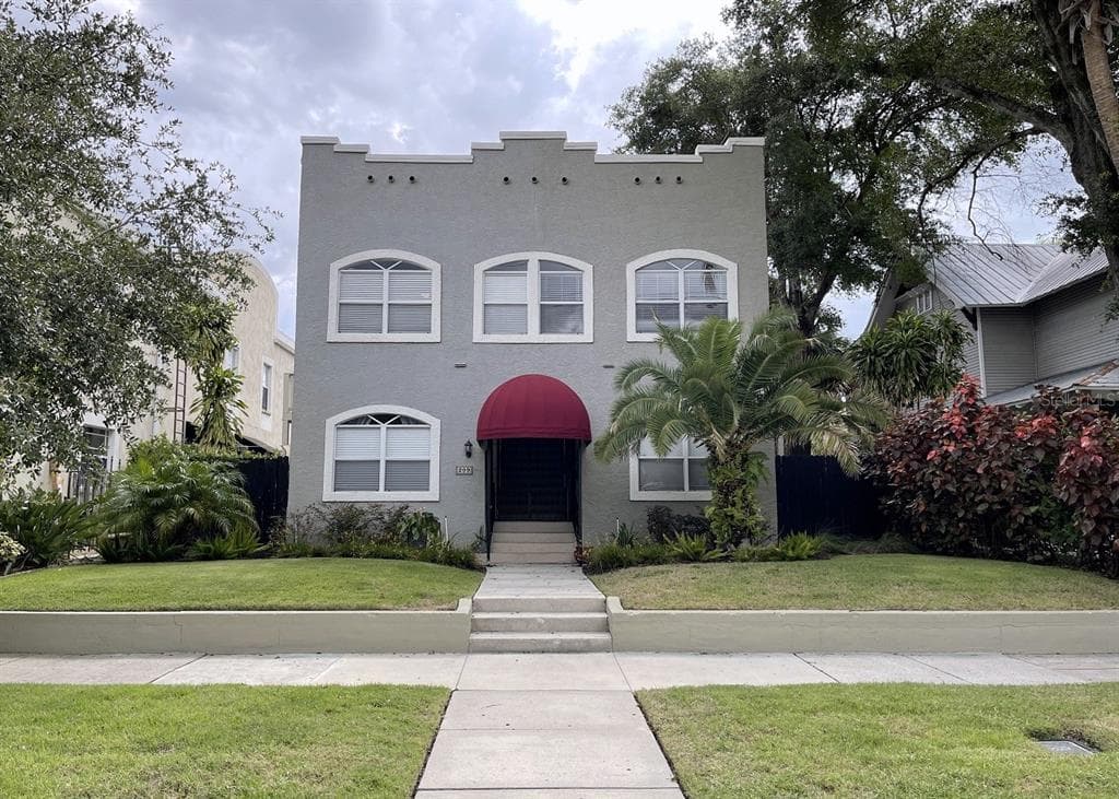 209 S WESTLAND AVENUE TAMPA, FL 33606