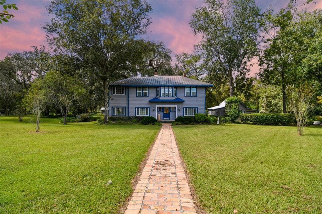11211 FORT KING ROAD