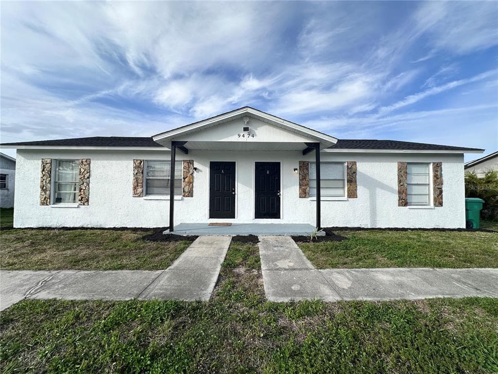 9474 TACOMA AVENUE UNIT B ENGLEWOOD, FL 34224