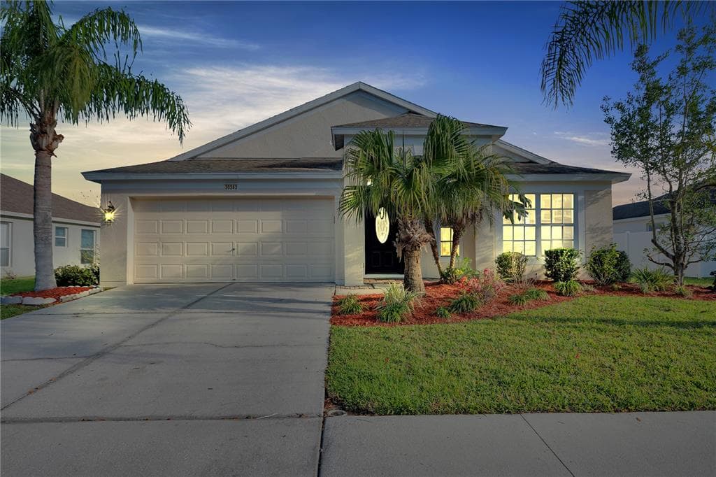 30343 PRINCESS BAY DRIVE WESLEY CHAPEL, FL 33545