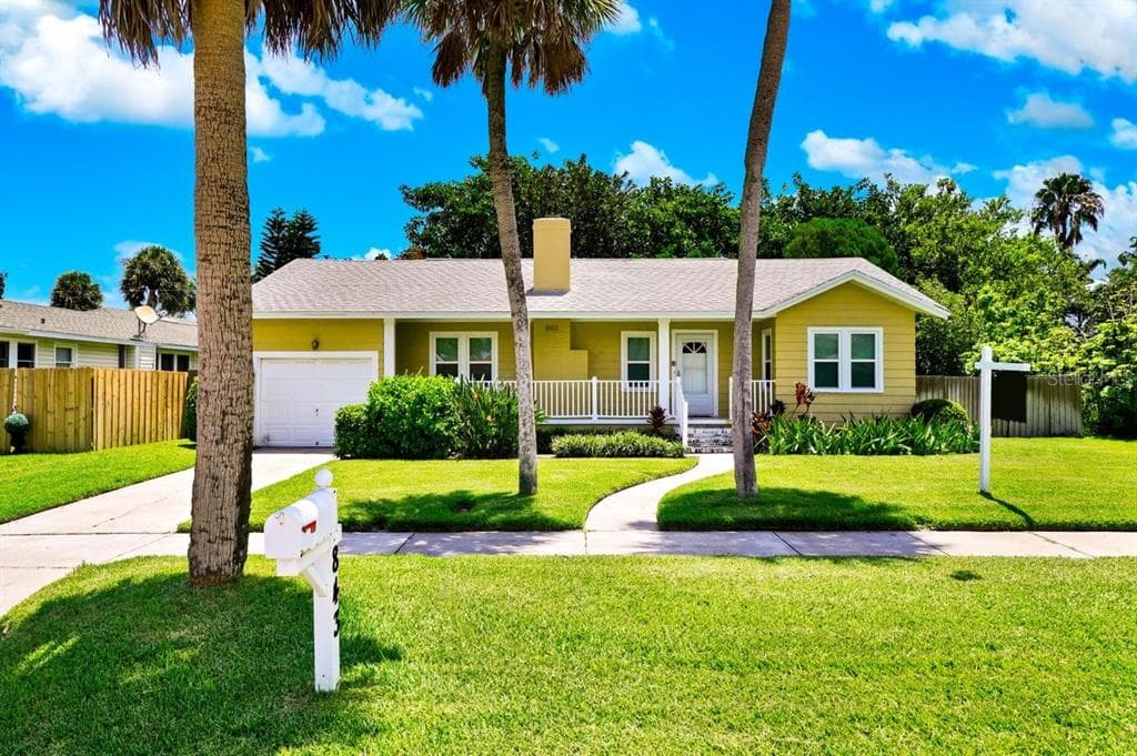 843 BRUCE AVENUE CLEARWATER, FL 33767