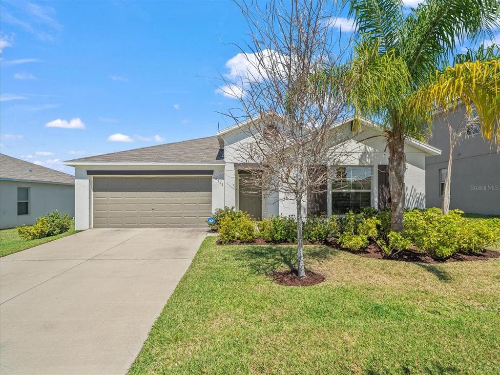 10517 STRAWBERRY TETRA DRIVE RIVERVIEW, FL 33578