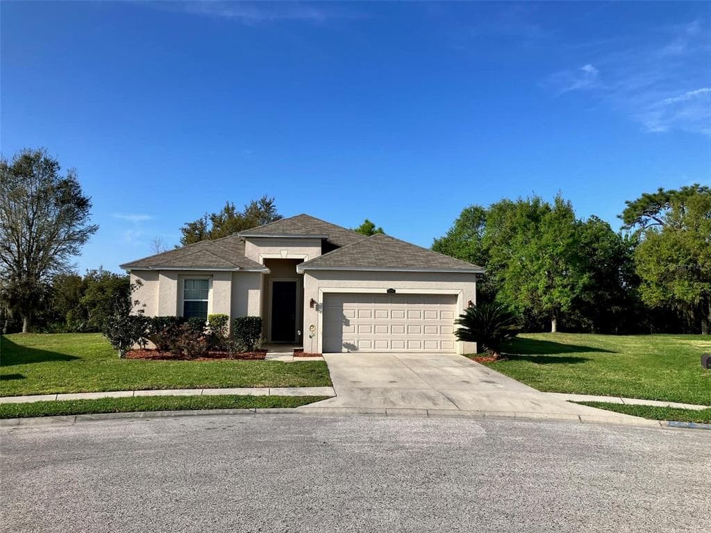 32914 HILLMAN COURT WESLEY CHAPEL, FL 33543