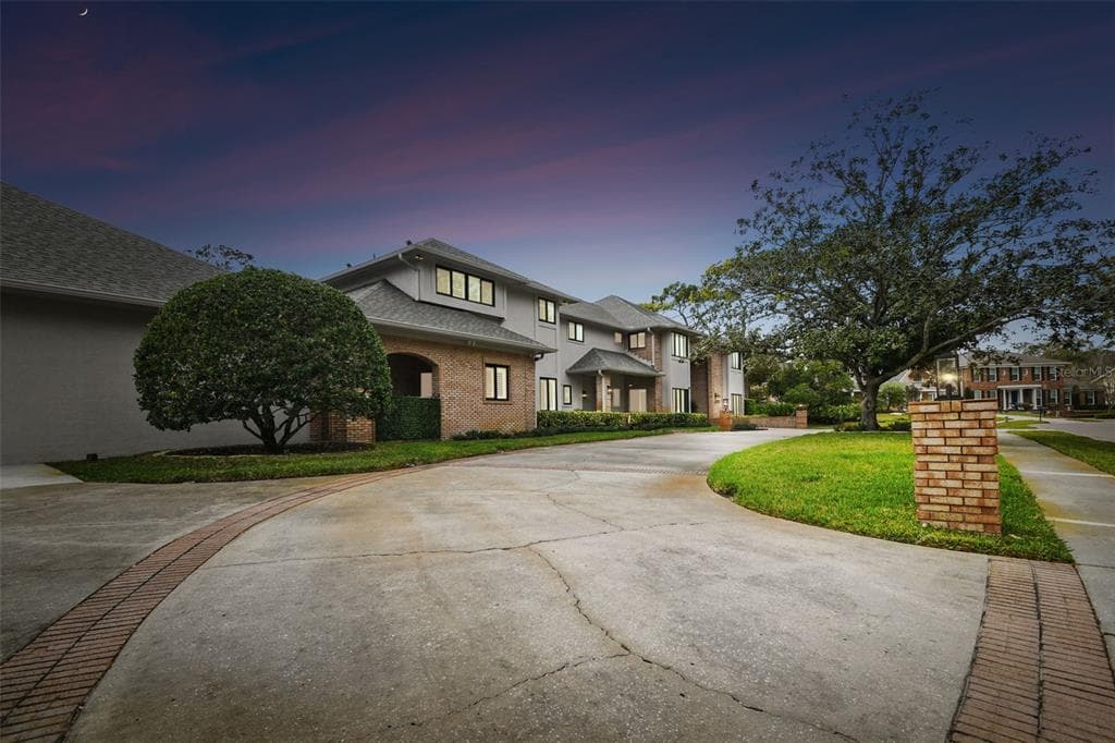 2964 EAGLE ESTATES CIRCLE E