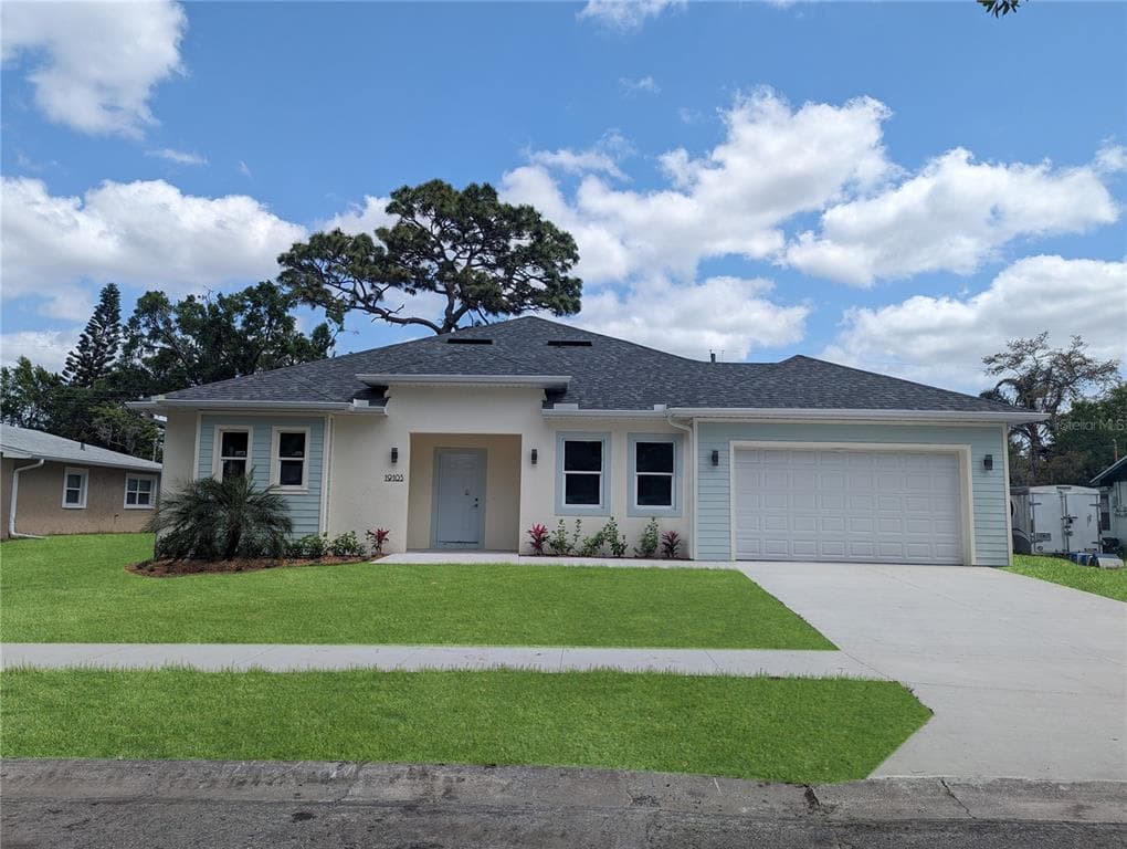 19105 ALICE CIRCLE LUTZ, FL 33558