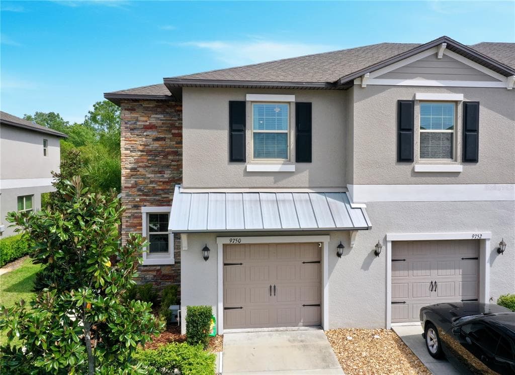 9750 PEMBROOKE PINES DRIVE SUN CITY CENTER, FL 33573