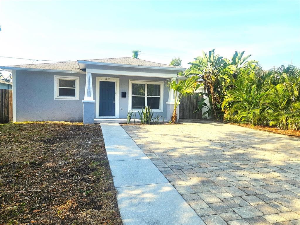 2837 EMERSON AVENUE S ST PETERSBURG, FL 33712