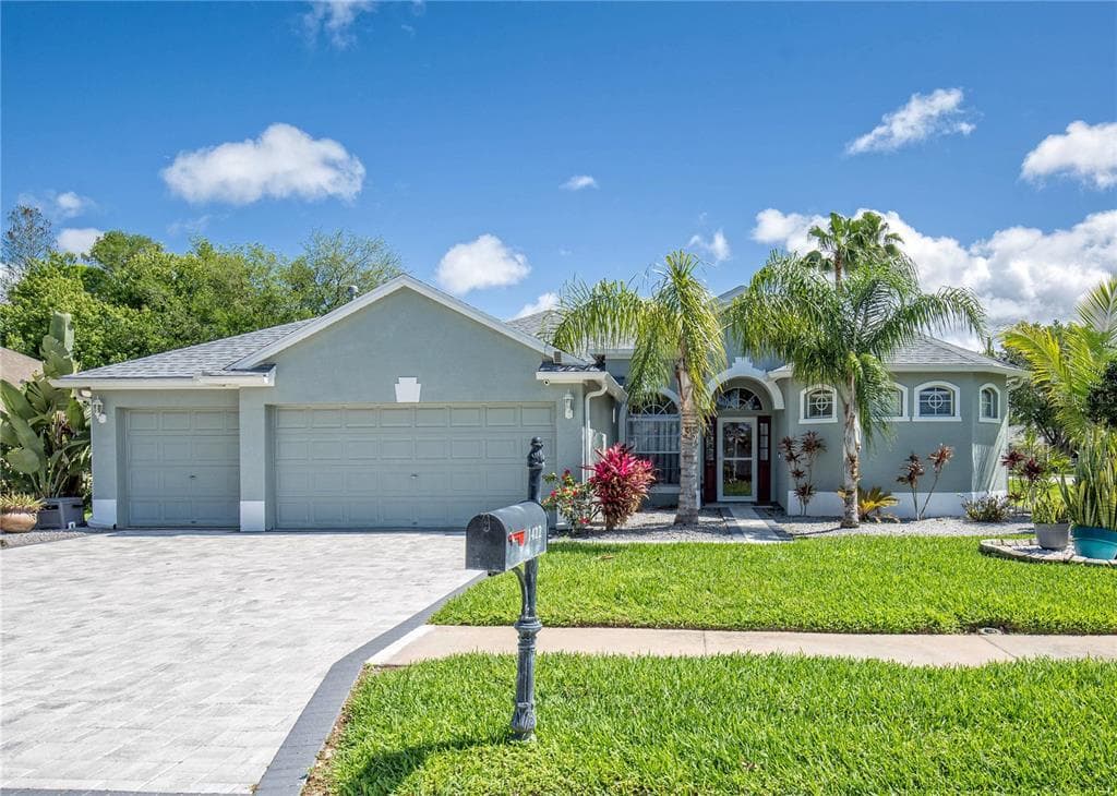 1422 TAWNYBERRY COURT