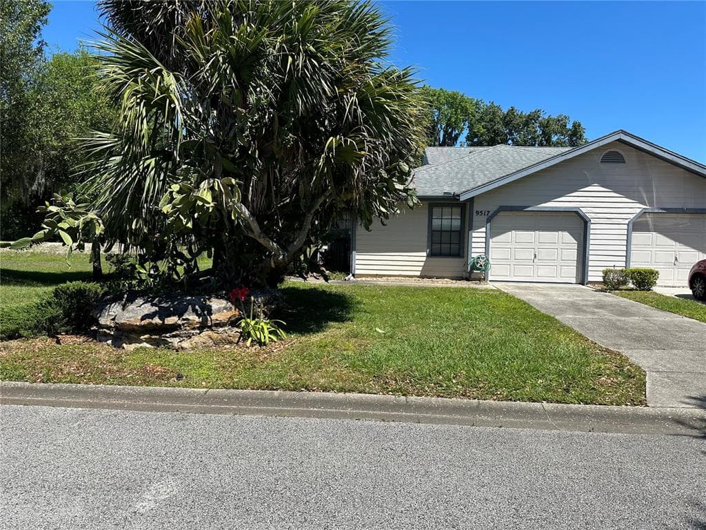 9517 E PELICAN COVE COURT