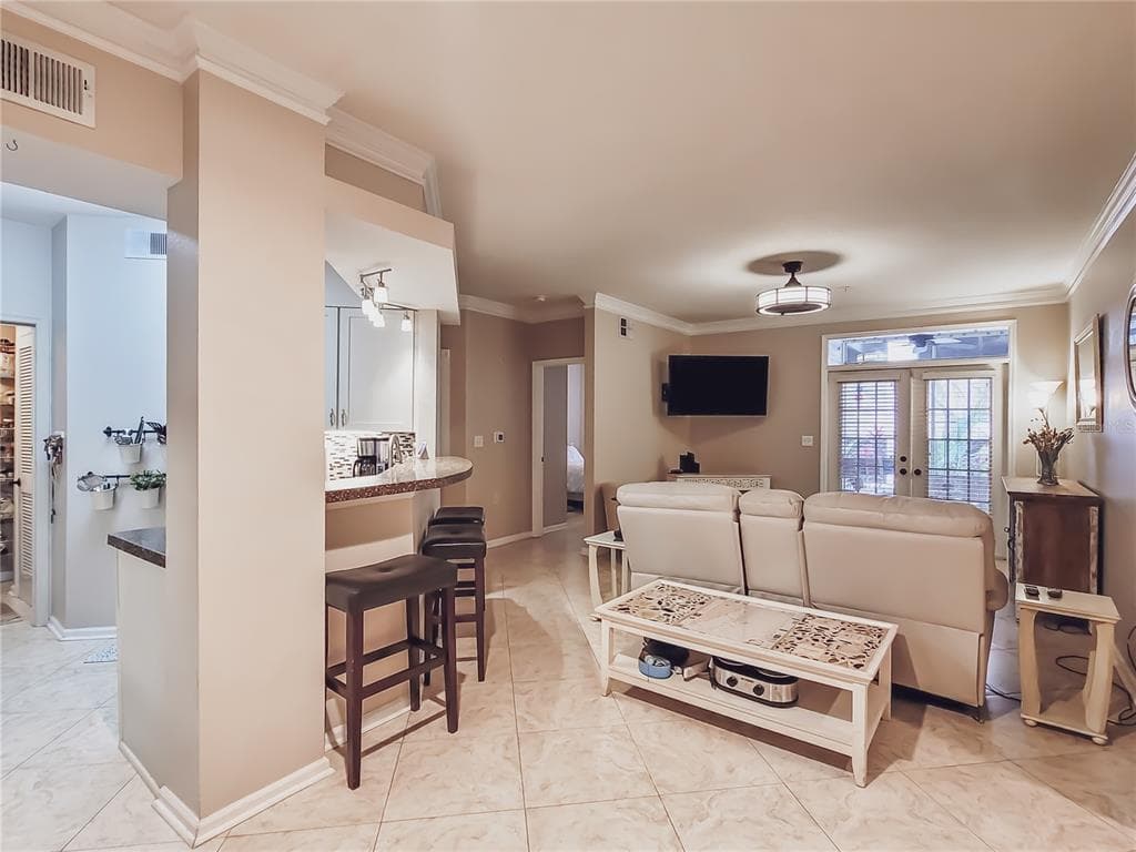 5107 BAY CLUB CIRCLE Bldg 5