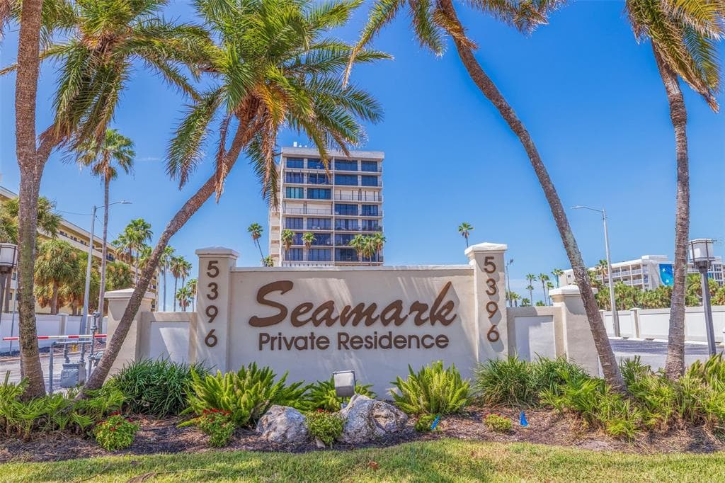 5396 GULF BOULEVARD UNIT 209 ST PETE BEACH, FL 33706