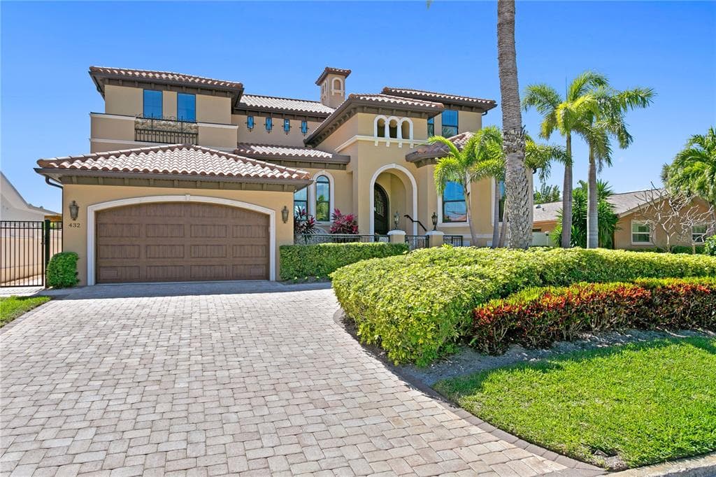 432 HERMOSITA DRIVE ST PETE BEACH, FL 33706