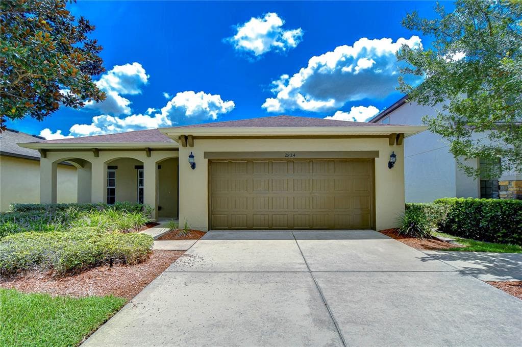 2824 CYPRESS BOWL ROAD LUTZ, FL 33558