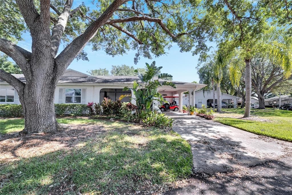 2104 HAILSTONE CIRCLE UNIT 2104