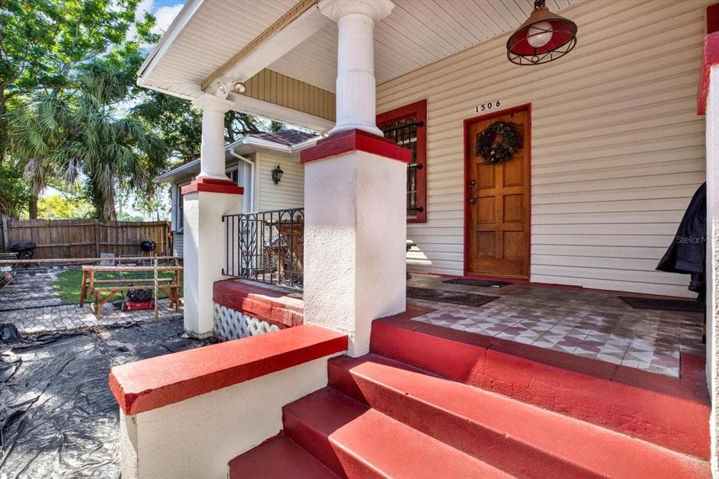 1506 E 18TH AVENUE TAMPA, FL 33605