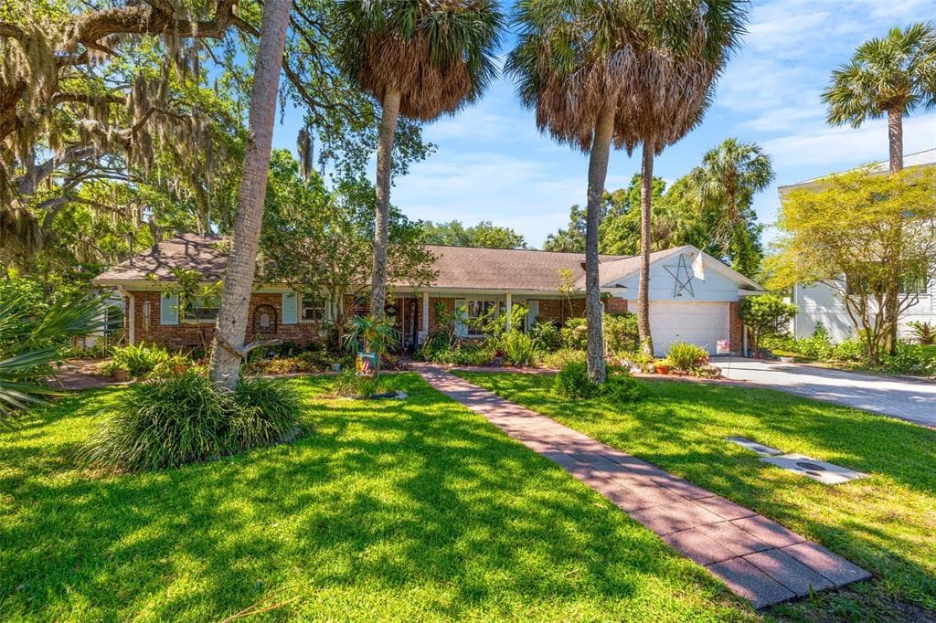 409 S BARBARA LANE