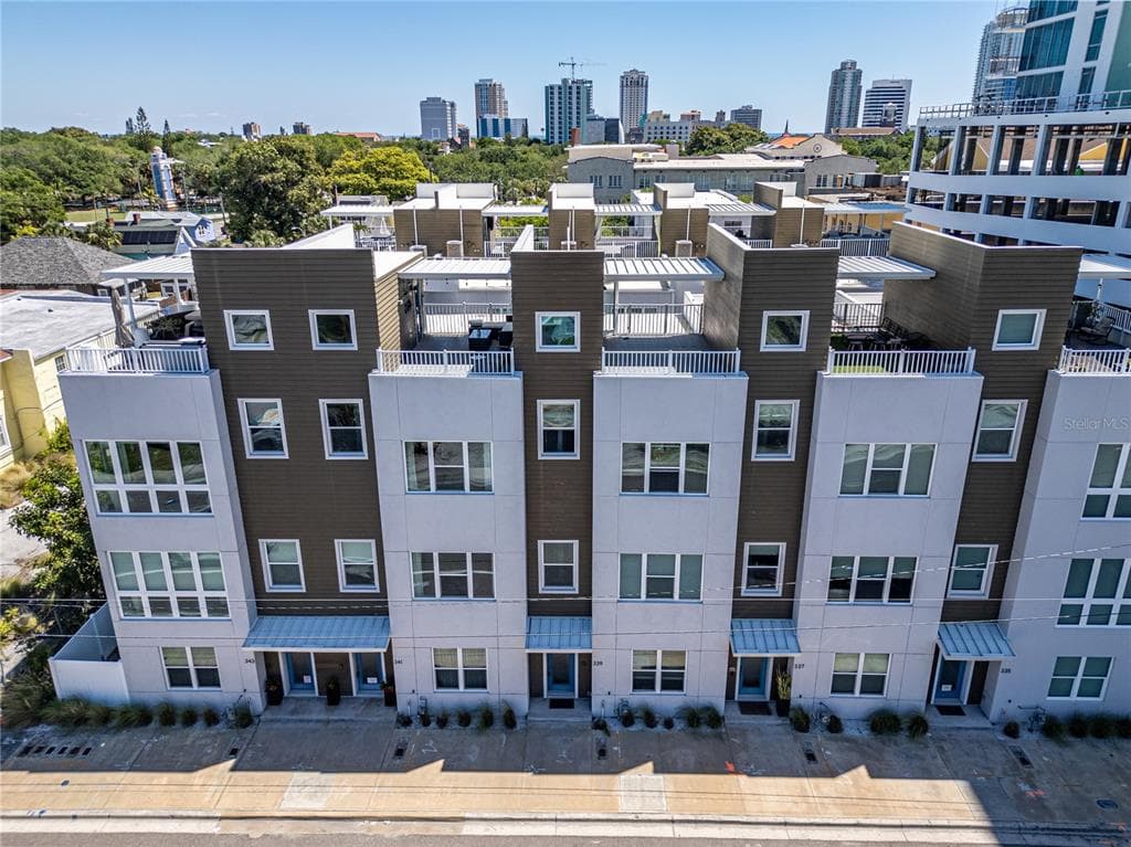 339 8TH STREET N ST PETERSBURG, FL 33701