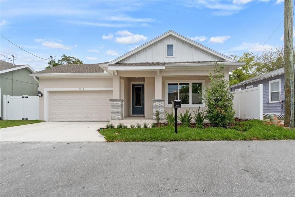 1012 MILWAUKEE AVENUE DUNEDIN, FL 34698