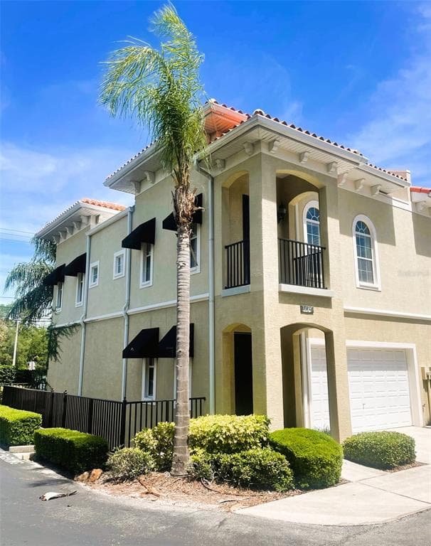3421 SONDRIO CIRCLE TAMPA, FL 33611