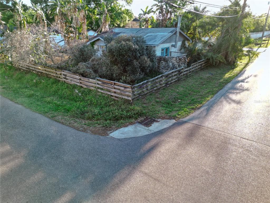 6403 S RICHARD AVENUE TAMPA, FL 33616