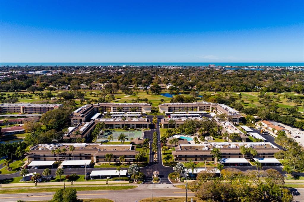 12300 VONN ROAD UNIT 3101 LARGO, FL 33774