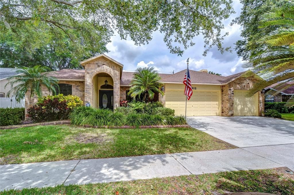 912 BALSAMINA DRIVE