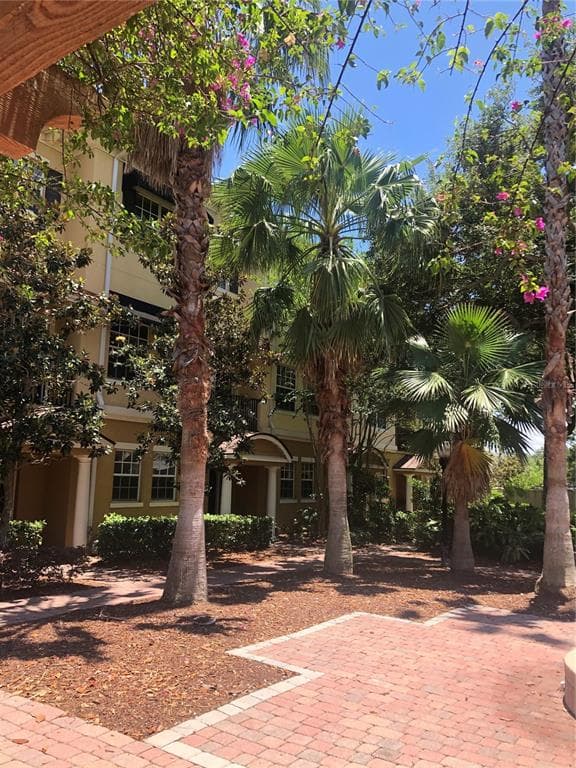 545 JASMINE WAY CLEARWATER, FL 33756