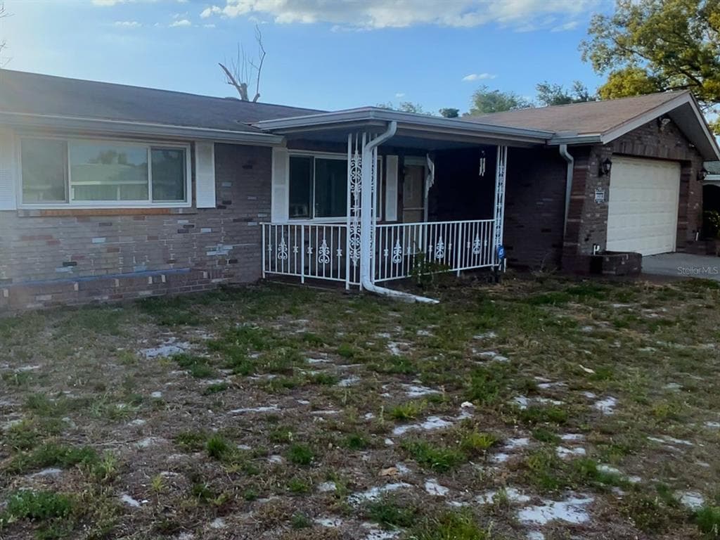 8911 GOSHEN LANE PORT RICHEY, FL 34668