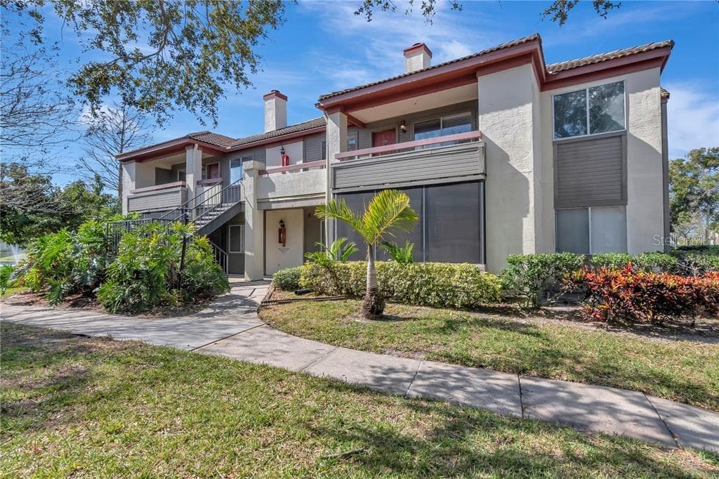 10265 GANDY BOULEVARD N UNIT 816 ST PETERSBURG, FL 33702